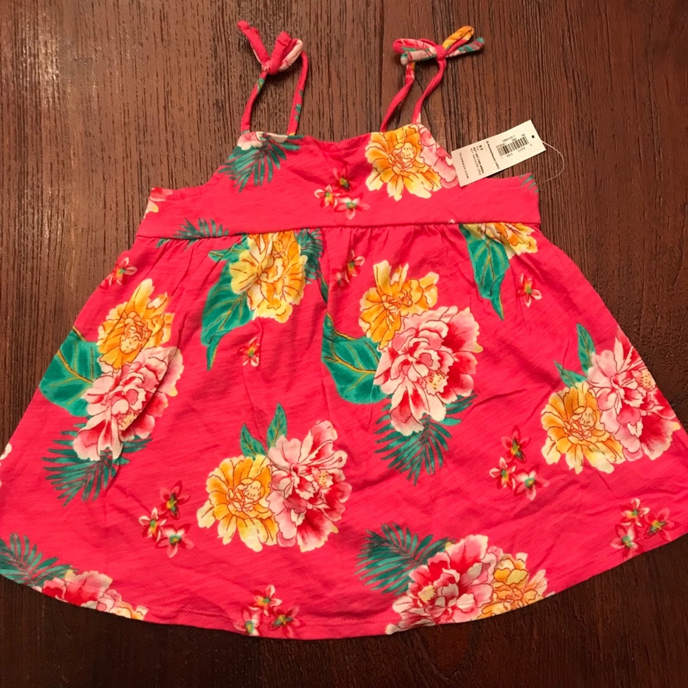 NWT Old Navy Floral Swing Tank